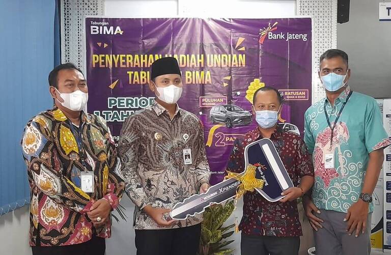 Edi Siswanto Asal Sukorejo Kendal, Raih Hadiah Xpander Dari Tabungan BIMA Bank Jateng