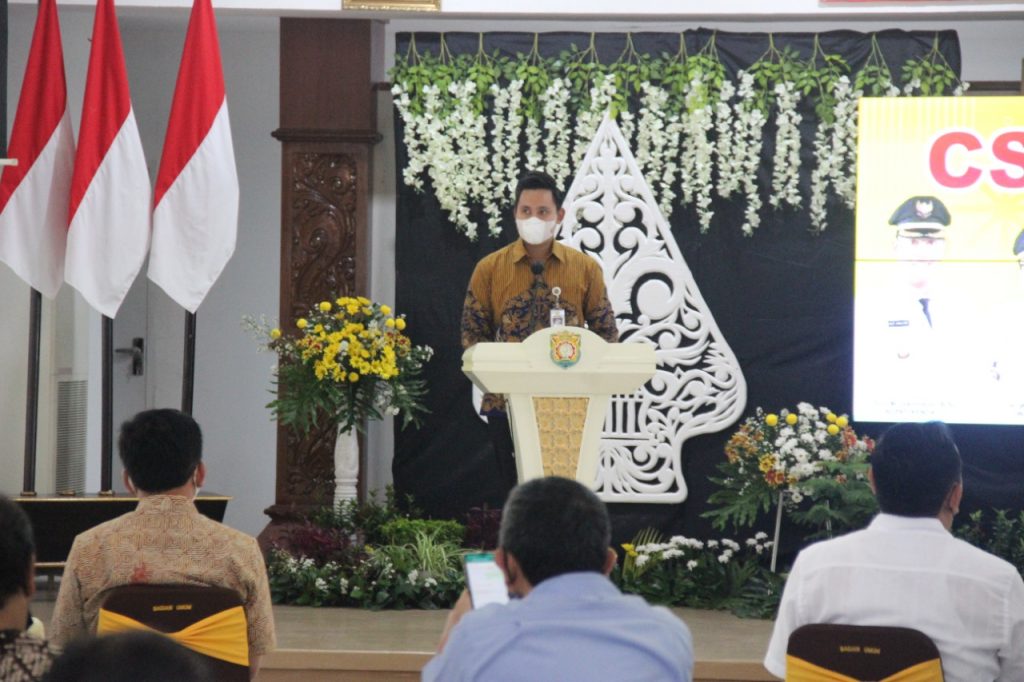 Bupati Kendal Dico M Ganinduto saat memberikan sambutan dalam CSR Expo 2021