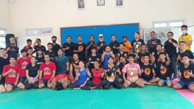 Pengurus, Pelatih dan para Atlet Pengcab Kickboxing Kabupaten Kendal