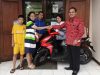 Inilah Dua Pemenang Hadiah Sepeda Motor, Dari Undian Tamades BPR BKK Kendal 2021