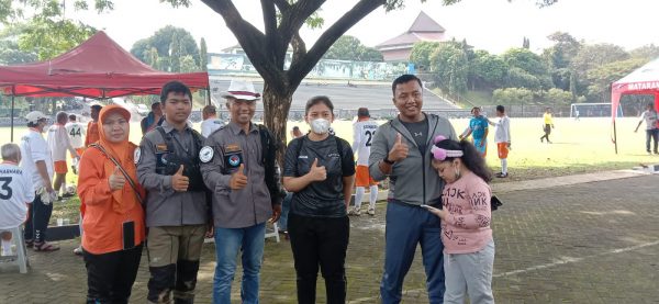 Dandenma Kodam IV/Diponegoro, Kolonel Arm Budi Isdarmanto bersama jajaran Pengurus Paramotor Jateng saat acara Pelepasan Atlet untuk Kejurnas Kapuspotdirga CUP 2022.