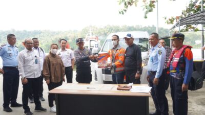 Lapas Batu Terima GRBB Dalam Bentuk Mobil Hiace Premio Dari PT. Solusi Bangun Indonesia