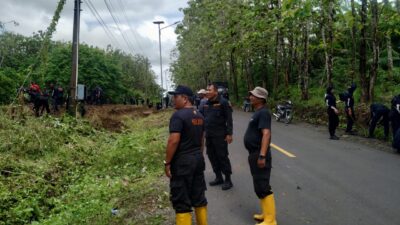 Poltekip 53 Siapkan Lahan Untuk Ditanami 1000 Pohon Jati