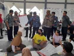 Pastikan Logistik Aman, Sekda dan Forkopimda Kendal Cek Gudang KPU