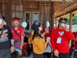 Pelaku UMKM ikut Lomba Makan Kerupuk bersama Mbak Tika