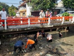 Jelang Ramadan, Pemkab Bersihkan Sungai Kendal
