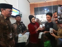 Warga Antusias Manfaatkan Program Pemutihan Pajak Kendaraan Bermotor
