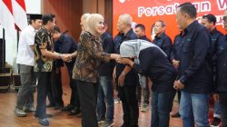 Hadiri Pelantikan PWI Kendal, Ini Pesan Bupati Tika