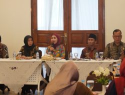 Terima Komisi B DPRD Jateng, Bupati Kendal Diskusikan Penanganan Pengangguran