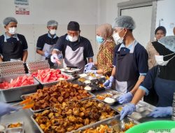 Bupati Tika Sidak SPPG Pastikan Sesuai SOP